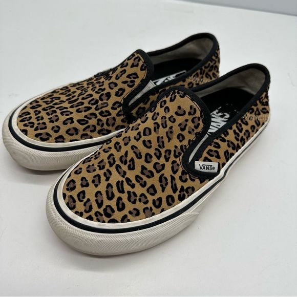 Vans Shoes - Vans Ultra Cush Womens 5.5 Slip On Shoes Sneakers Suede Leopard Print Textured